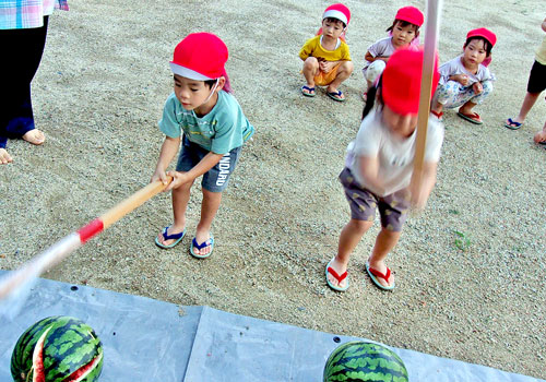 スイカ割り大会