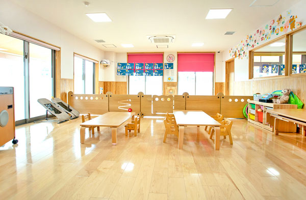 乳児保育室